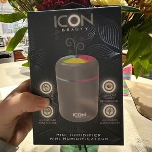 ✨NWOT✨ ICON Beauty Mini Humidifier